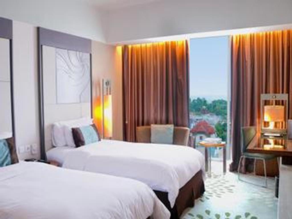 Artotel Suites Bianti Yogyakarta Exterior photo